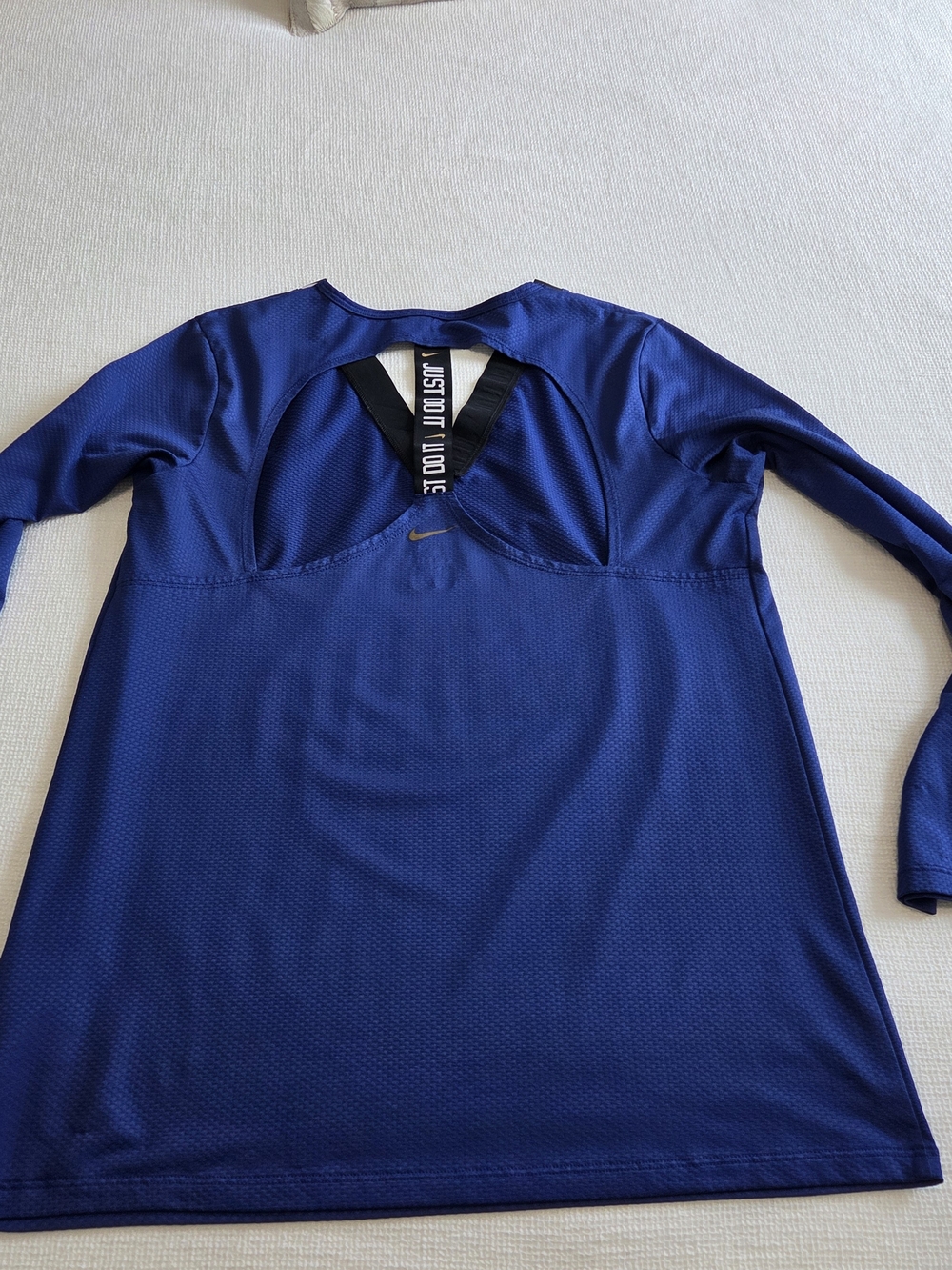 Women’s V-Neck Long Sleeve Top - Royal Blue - Picture 2 of 10